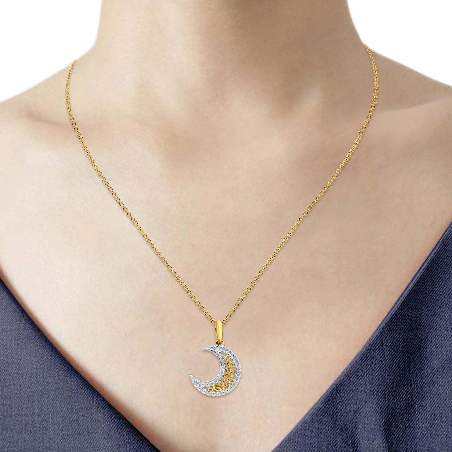 14K Yellow Gold 0.17ct Round Shape Diamond Crescent Moon Pendant Chain Necklace 18" Long