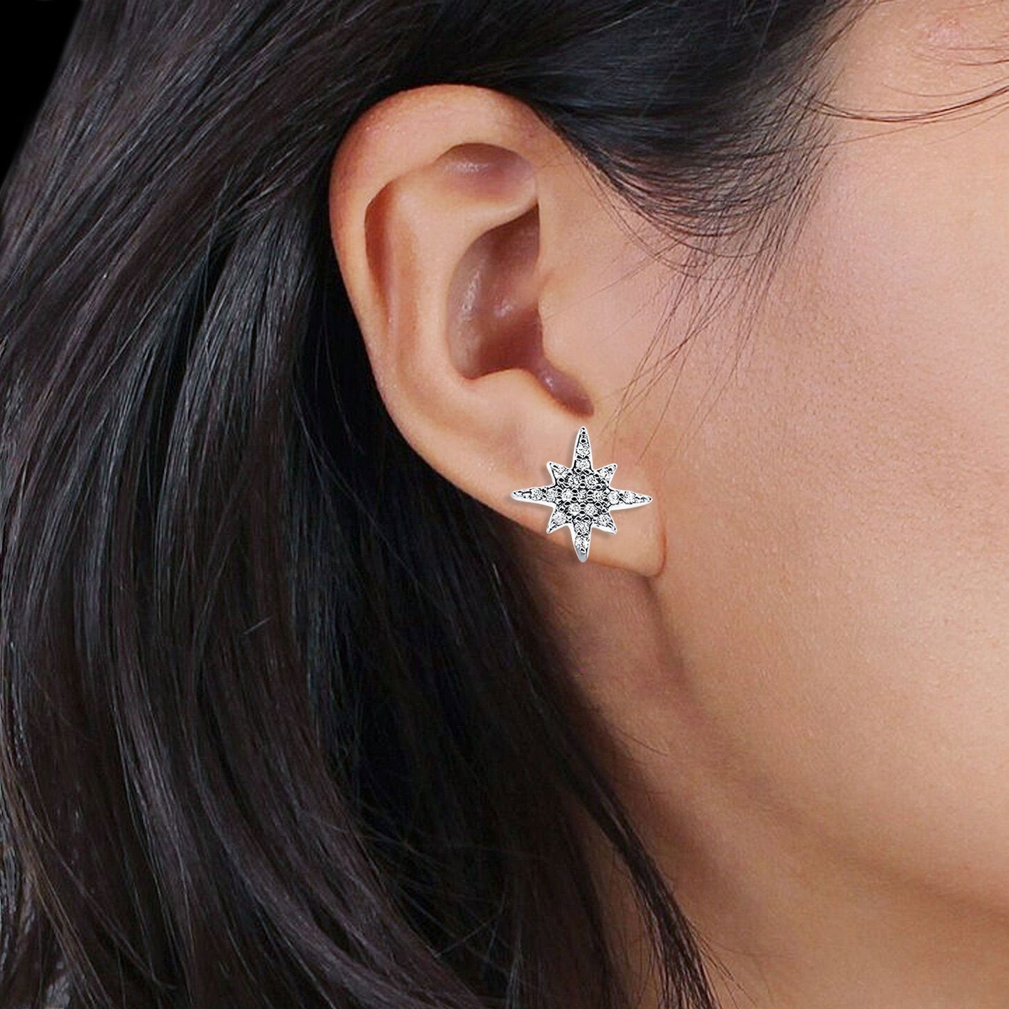 Boucles d'oreilles en or blanc massif 14 carats avec diamants en forme d'étoile minuscule en gros